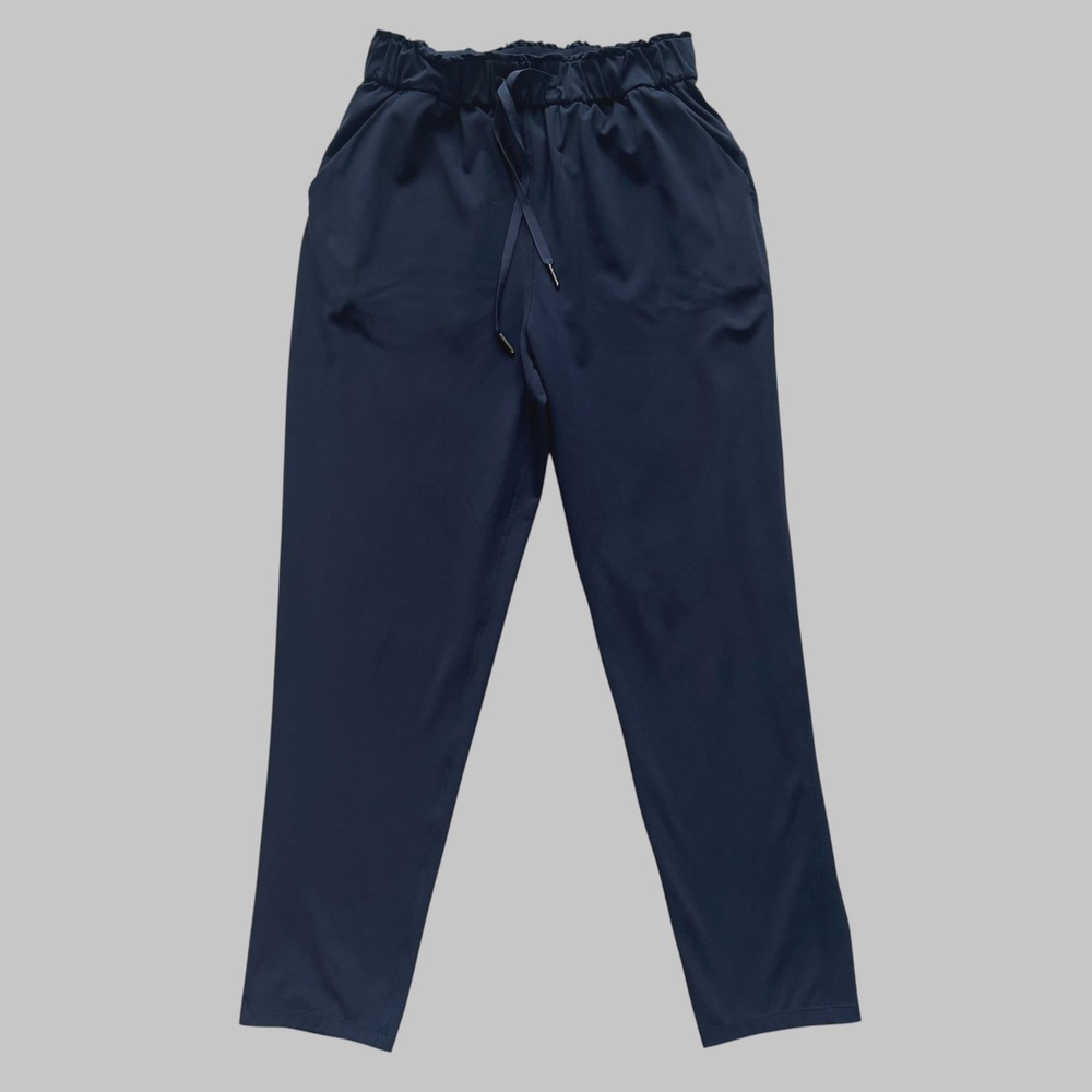 Lululemon Navy Blue High Rise Paperbag Waist Jogger Pants sz 6